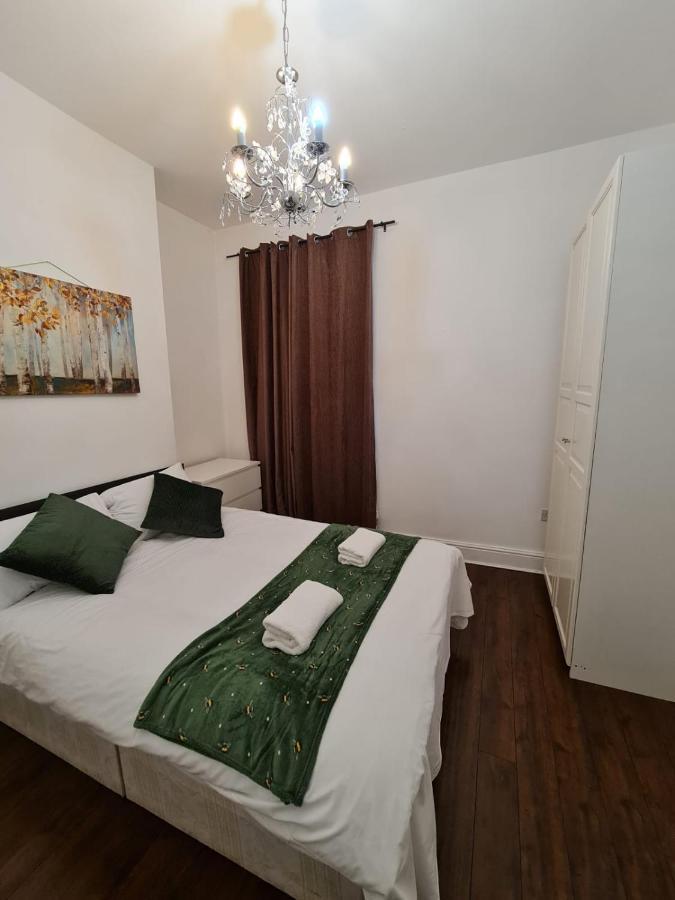 Canary Wharf Holiday Rooms Londres Exterior foto