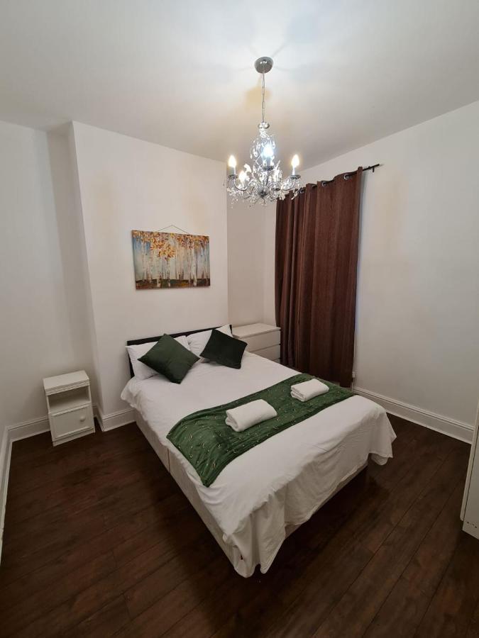 Canary Wharf Holiday Rooms Londres Exterior foto