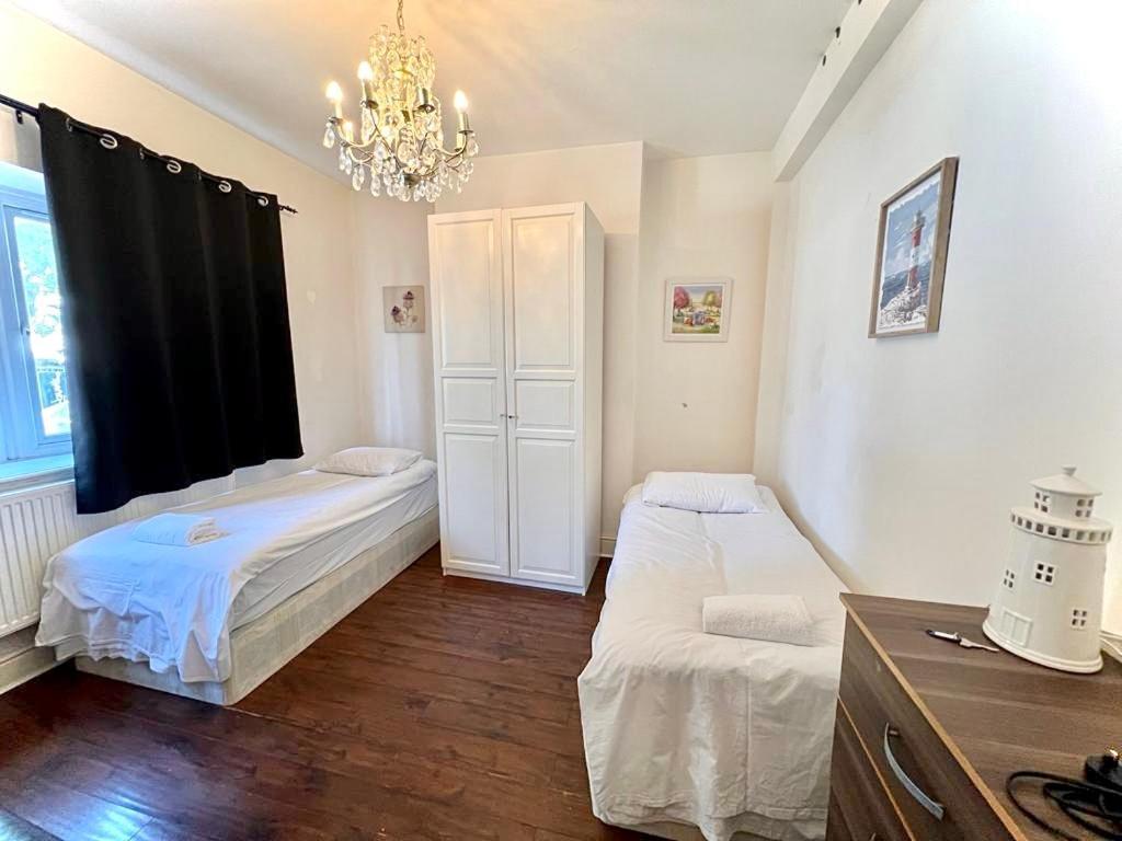 Canary Wharf Holiday Rooms Londres Exterior foto