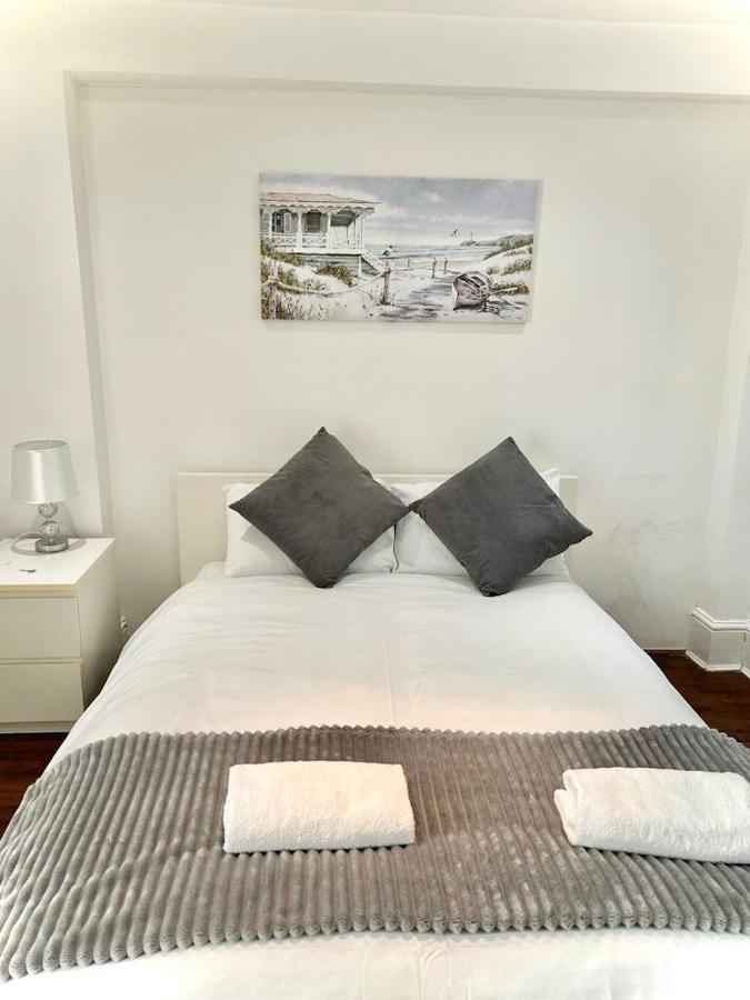 Canary Wharf Holiday Rooms Londres Exterior foto